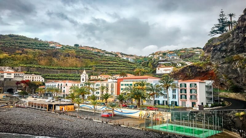 Portugal Madeira Sehenswürdigkeiten Ponta do Sol Strand