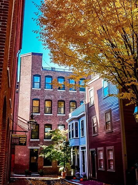 Boston USA Black Heritage Trail Indian Summer Beacon Hill