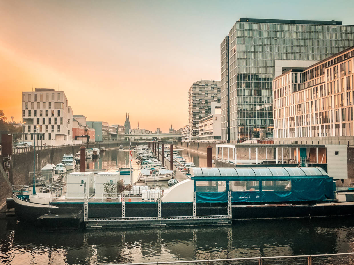 Köln Sehenswürdigkeiten Rheinauhafen