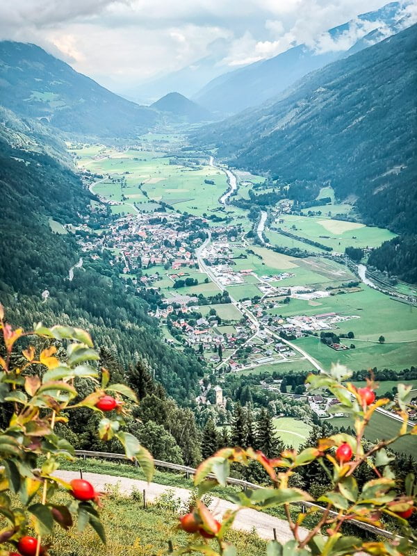 Aussicht vom Himmelbauer auf Obervellach im M&ouml;lltal
