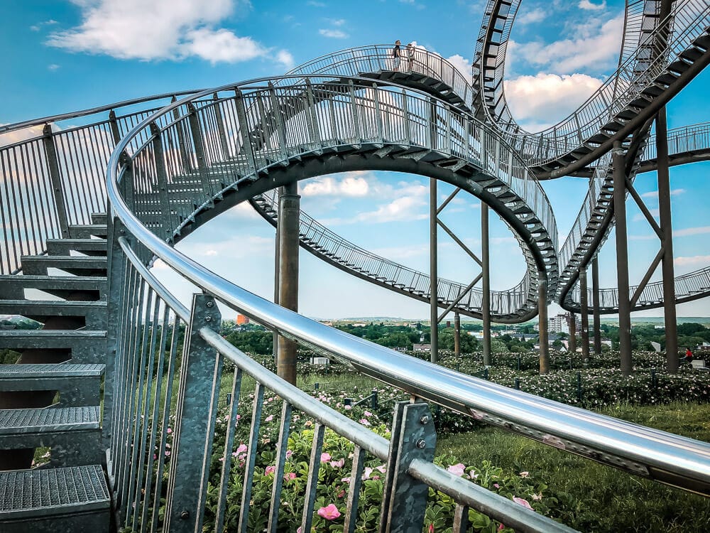 Die begehbare Achterbahn 