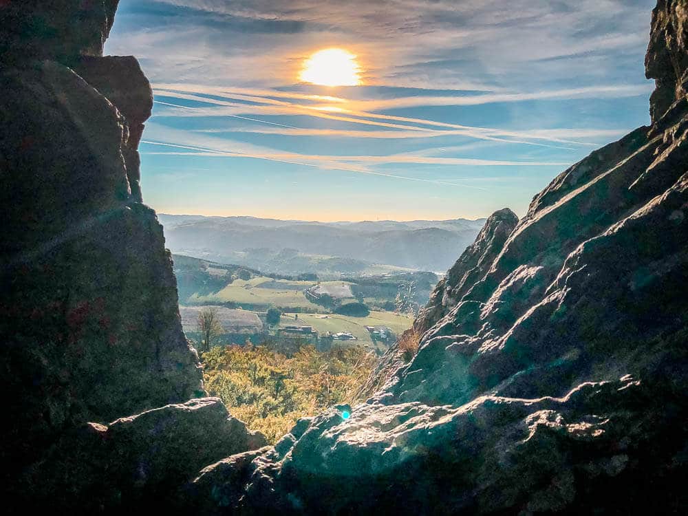 Sonnenuntergang an den Bruchhauser Steinen im Sauerland