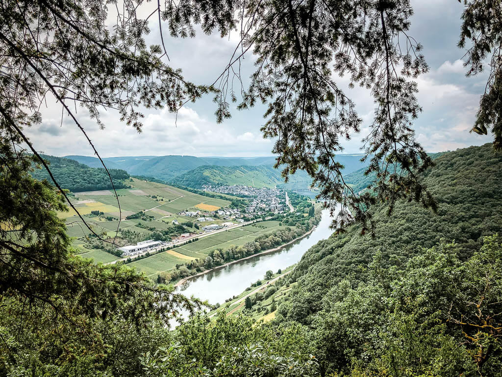Moselpanorama vom Aussichtspunkt Birkensteinchen