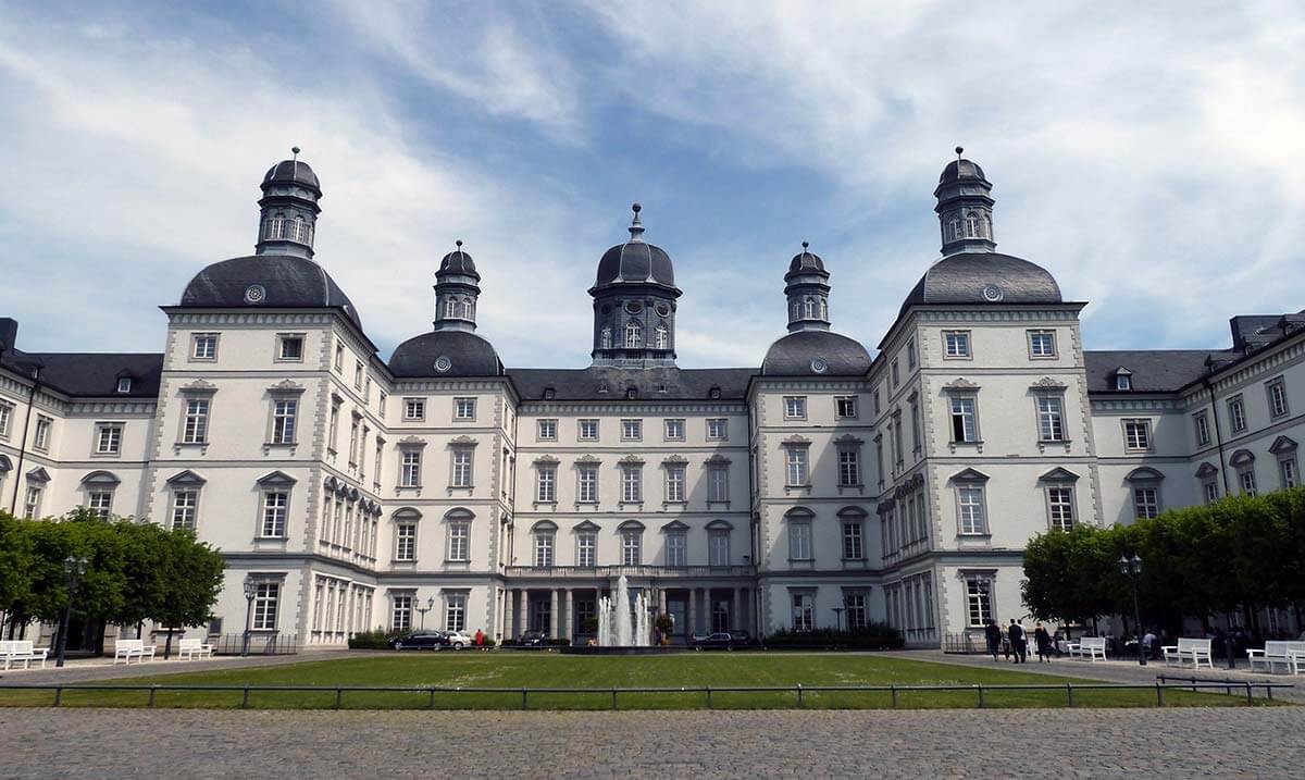 Wandern Bergisches Land Schloss Bensberg