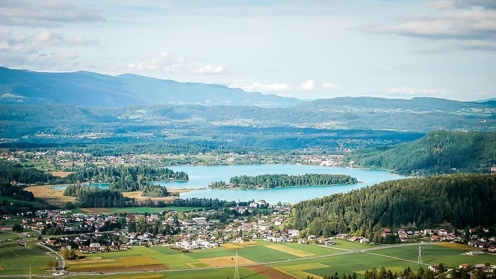K&auml;rntner Seen - Ausblick auf den Faaker See von der Burgruine Finkenstein