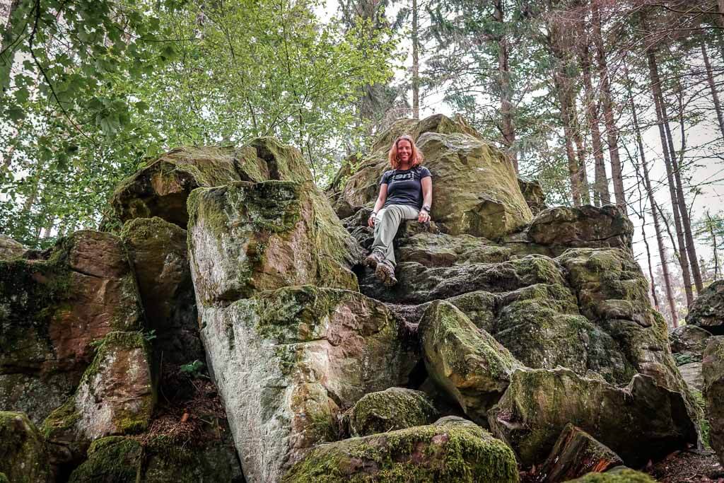 Wandern im Westerwald auf dem Kleinen W&auml;ller Wolfsteine
