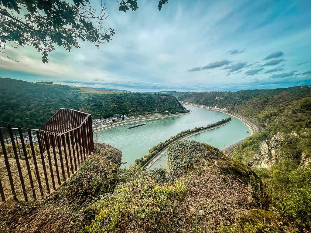 Loreley Plateau Aussichtsplattform im Mittelrheintal