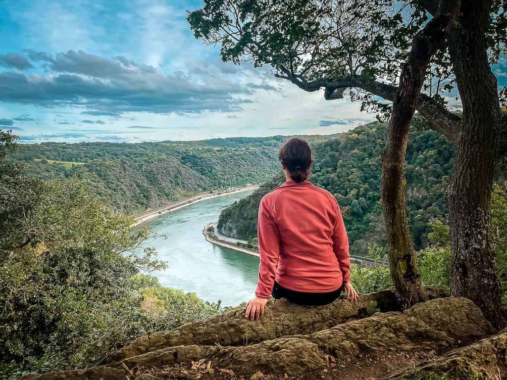 Couchflucht Sabrina Bechtold am Loreley Plateau am Romantischen Rhein