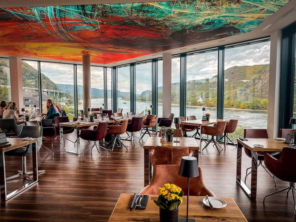 Sky Bar und Lounge des Hotels Einstein am R&ouml;merpark in Andernach
