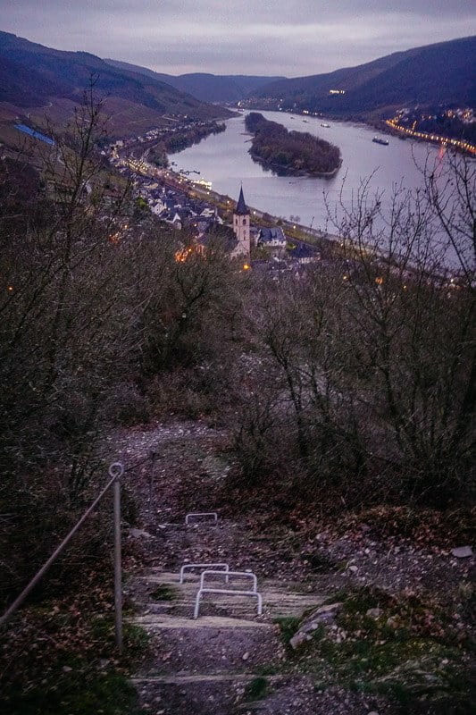 Klettersteig-Passage auf dem Wispertaunussteig bei Lorch am Rhein