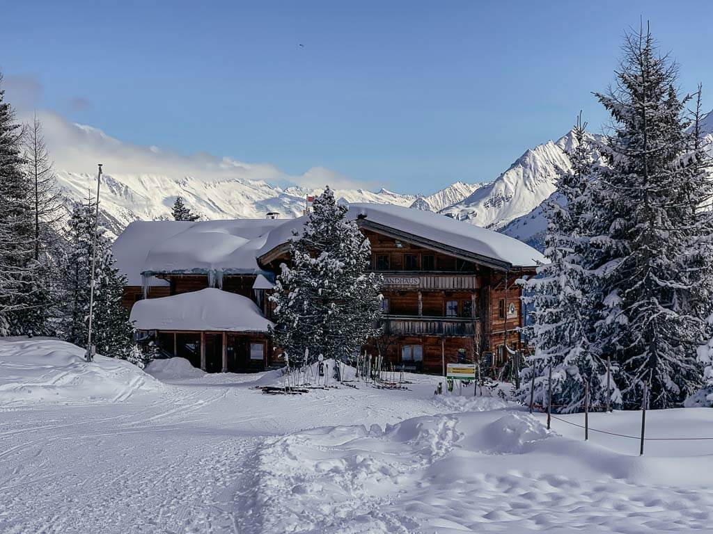 Gsch&ouml;sswandhaus am Penken im Zillertal im Winter