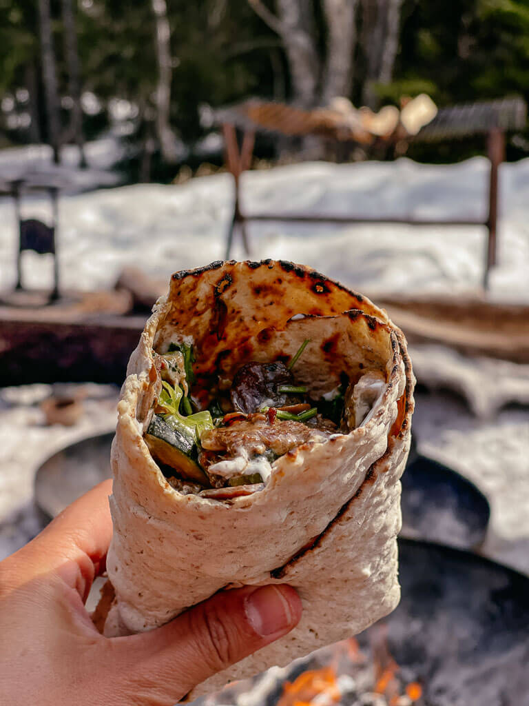 Outdoor-K&uuml;che mit Wraps in &Aring;re in J&auml;mtland
