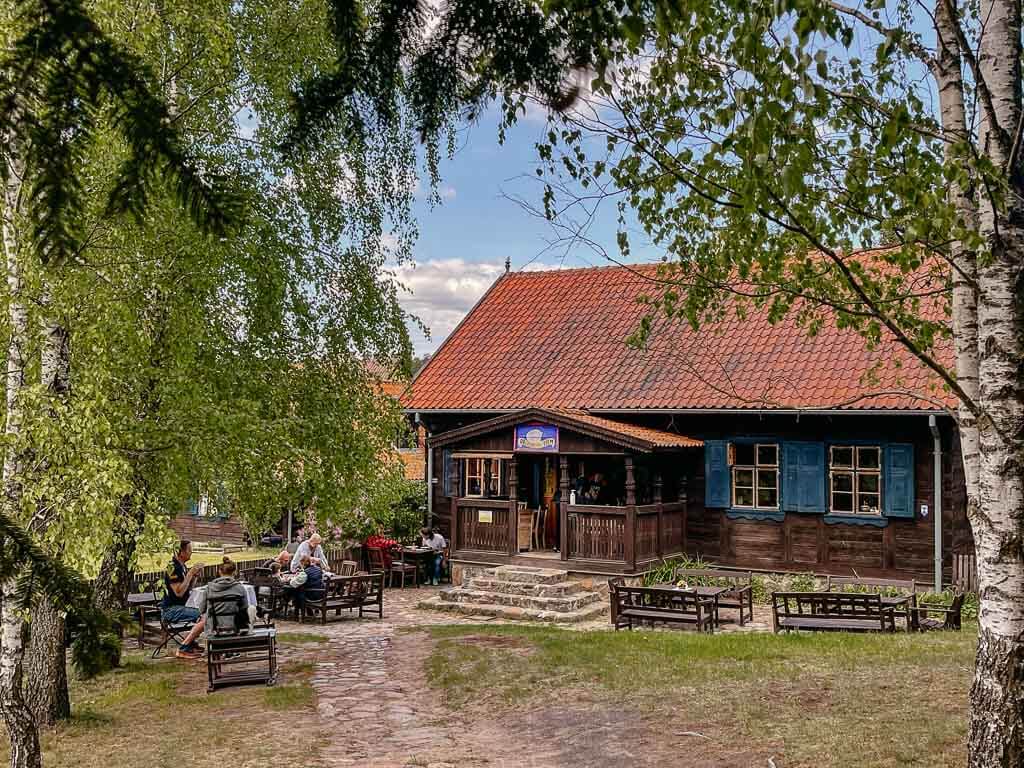 Wirtshaus zum Hund in Kadzidlowo, Masuren