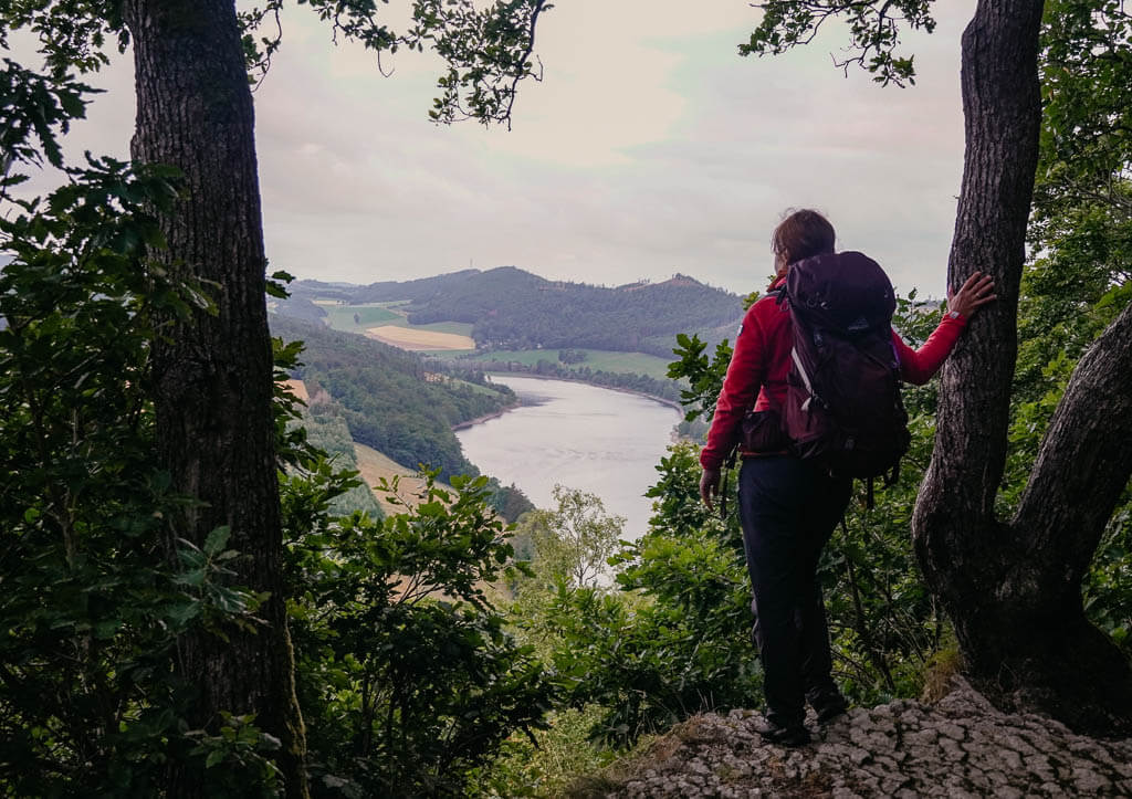 Couchflucht am St. Muffert Aussichtspunkt im Sauerland am Diemelsee