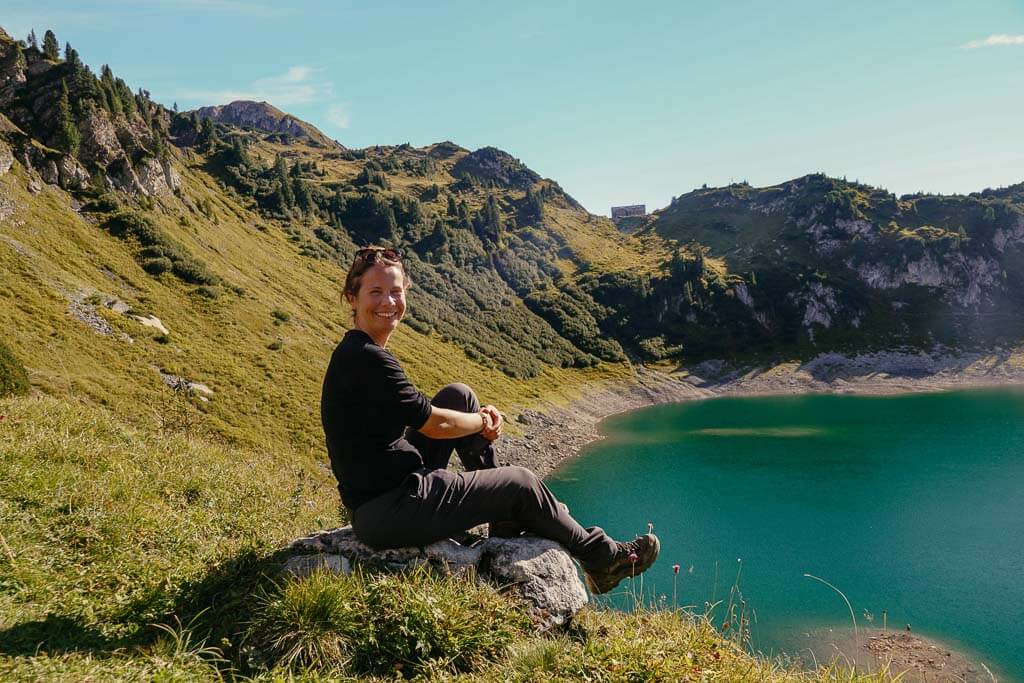 Lechweg - Couchflucht am Formarinsee mit Blick zur Freiburger H&uuml;tte