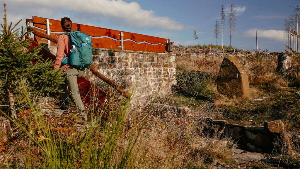 Rothaarsteig - Couchflucht an der Dill-Quelle in Siegen-Wittgenstein