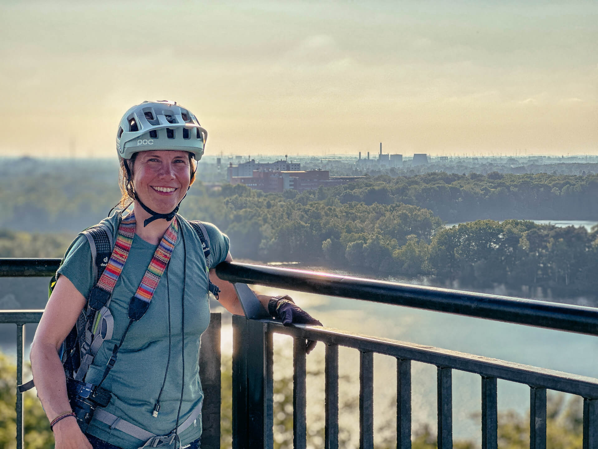 Couchflucht auf dem Aussichtsturm Wolfsberg an der Sechs-Seen-Platte in Duisburg