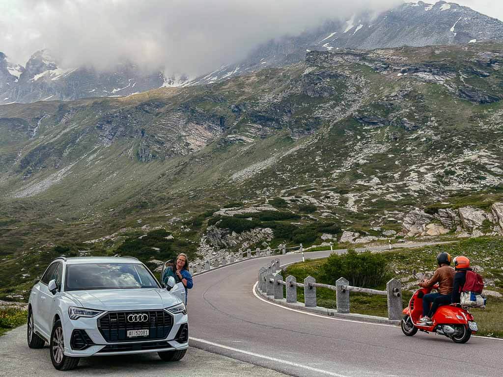 Grand Tour of Switzerland an der San Bernardino Passstra&szlig;e