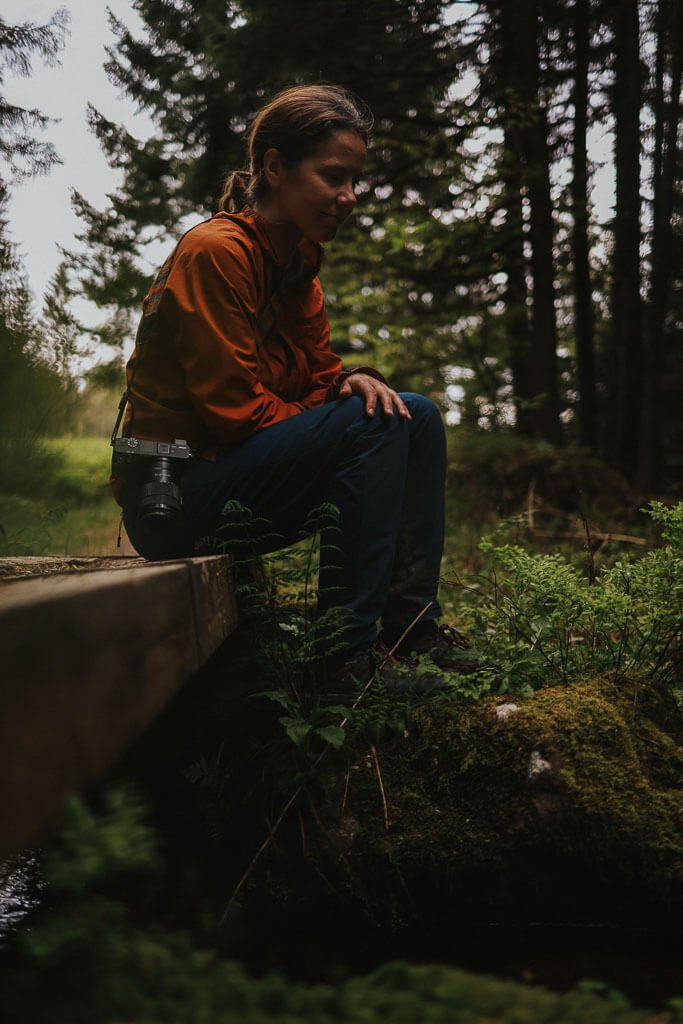 Trekking im Schwarzwald - Pause im Wald
