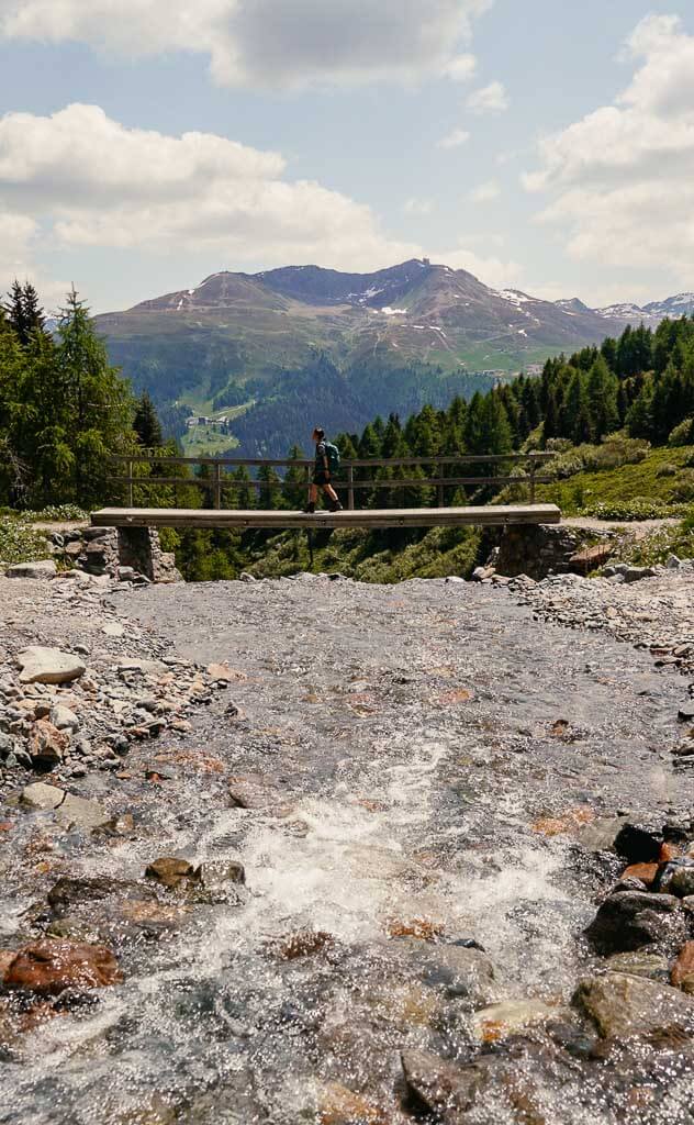 Wandern am Wasserfallweg bei Davos