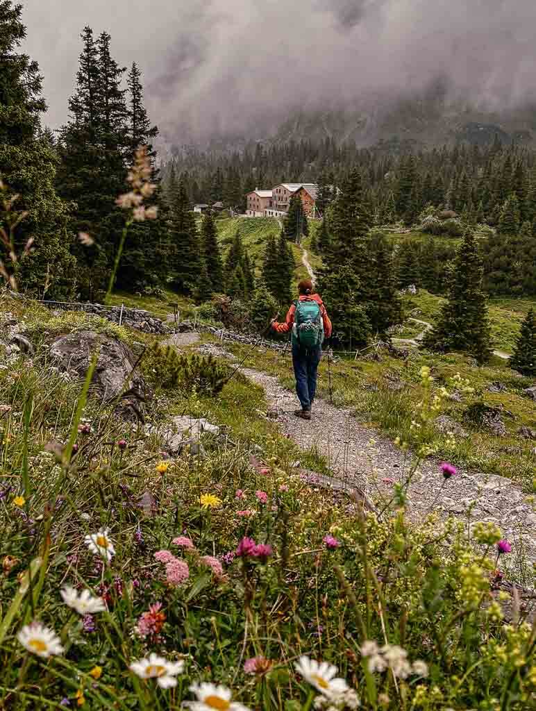 Wandern zur Lindauer H&uuml;tte auf der Montafoner H&uuml;ttenrunde