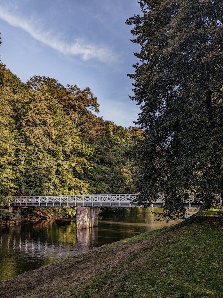 Elsterperlenweg- Br&uuml;cke &uuml;ber die Elster in Greiz