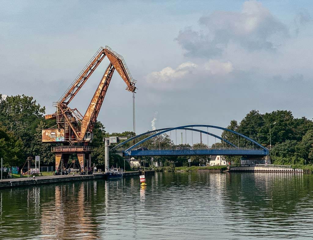 Verladekran und Br&uuml;cke am Preussenhafen in L&uuml;nen