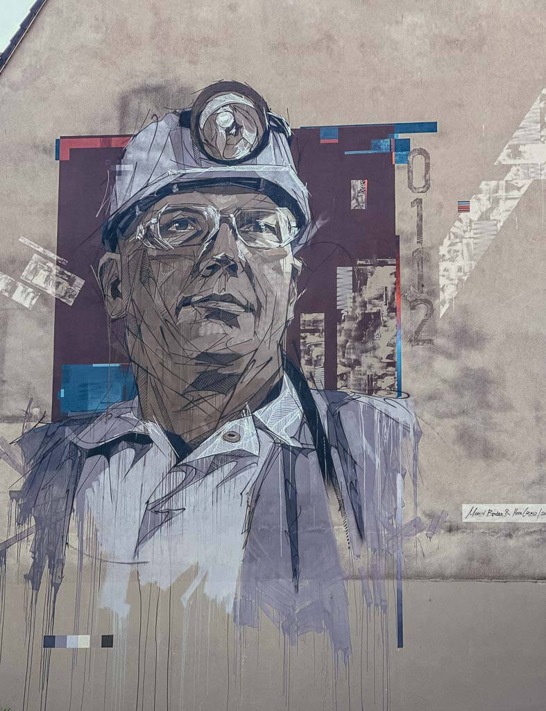Streetart mit Bergmann-Kumpel-Portr&auml;t bei der Radtour im Ruhrgebiet