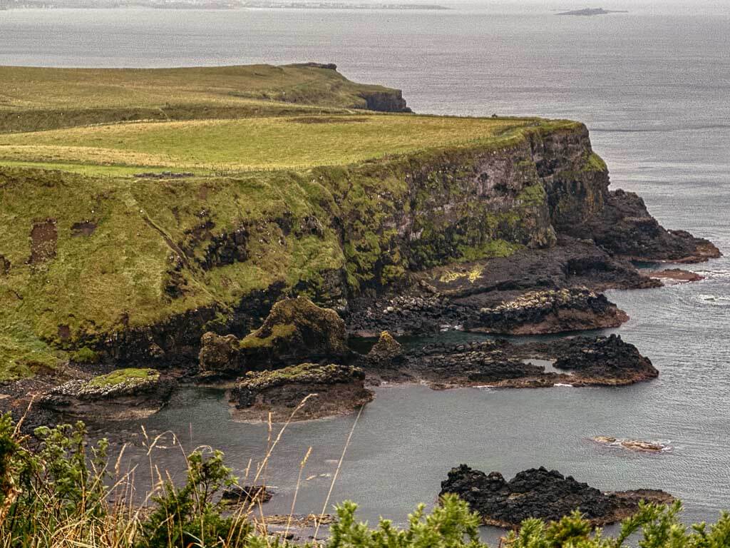 Felsformation Camel an der Causeway Coast in Nordirland