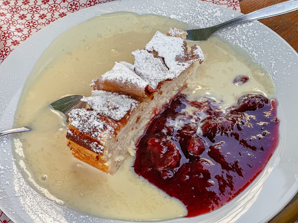 Topfenlasagne auf der Totalphütte am Lünersee