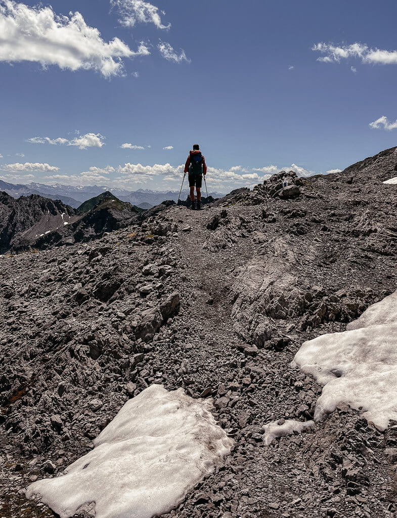 Abenteuerlicher Wanderweg von der Totalphütte am Lünersee