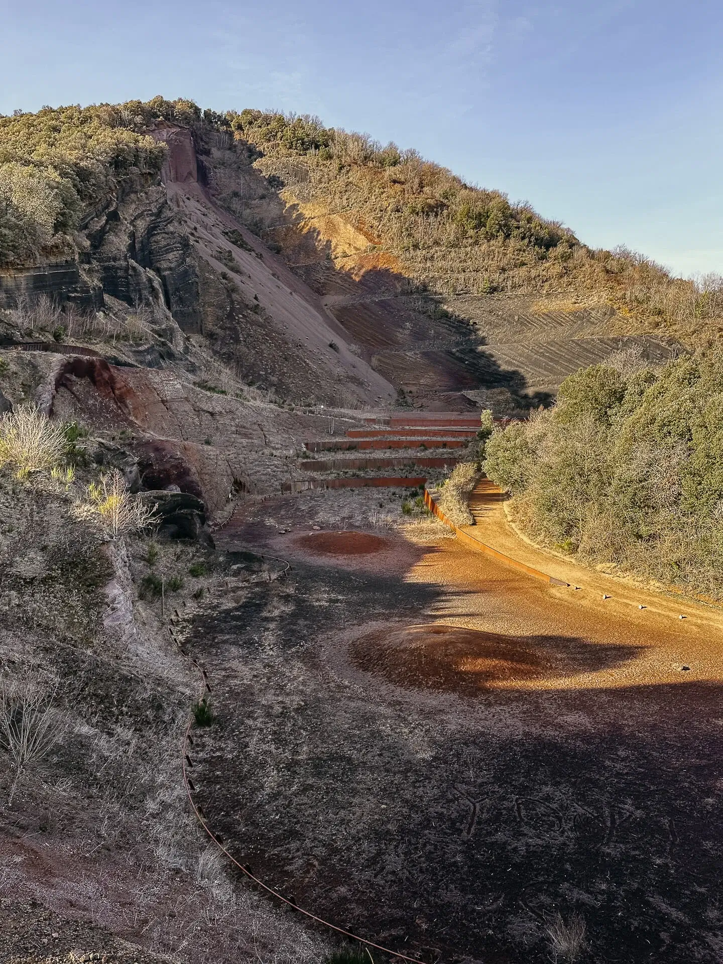 Vulkan Croscat im Naturpark der Vulkane von La Garrotxa in Katalonien