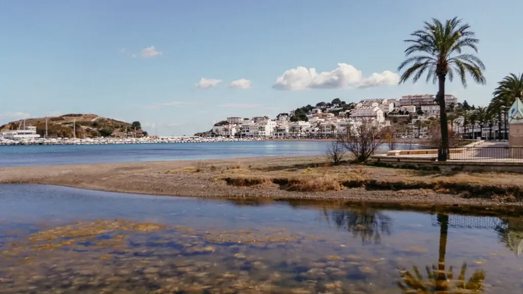 Katalonien wandern auf dem Cami de Ronda bei Llanca
