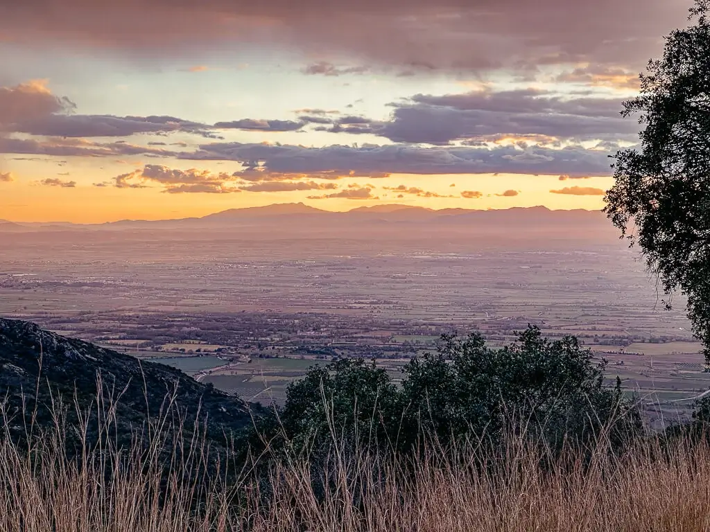 Sonnenuntergang in Katalonien bei Roses an der Costa Brava